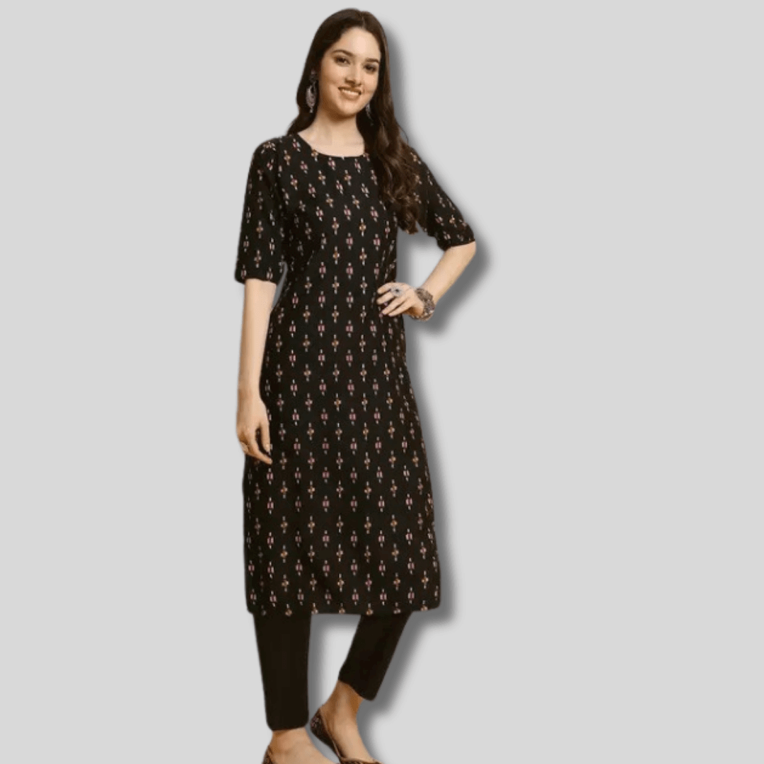 Trendy and Comfortable Women's Crepe Kurta Pant Set for Everyday Wear Trendy and Comfortable Women's Crepe Kurta Pant Set for Everyday Wear